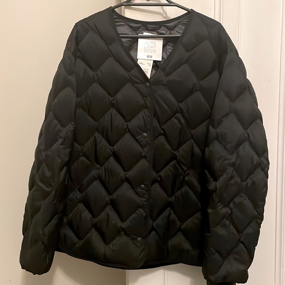 Uniqlo Jackets & Blazers - BRAND NEW Uniqlo ultra light down jacket size L